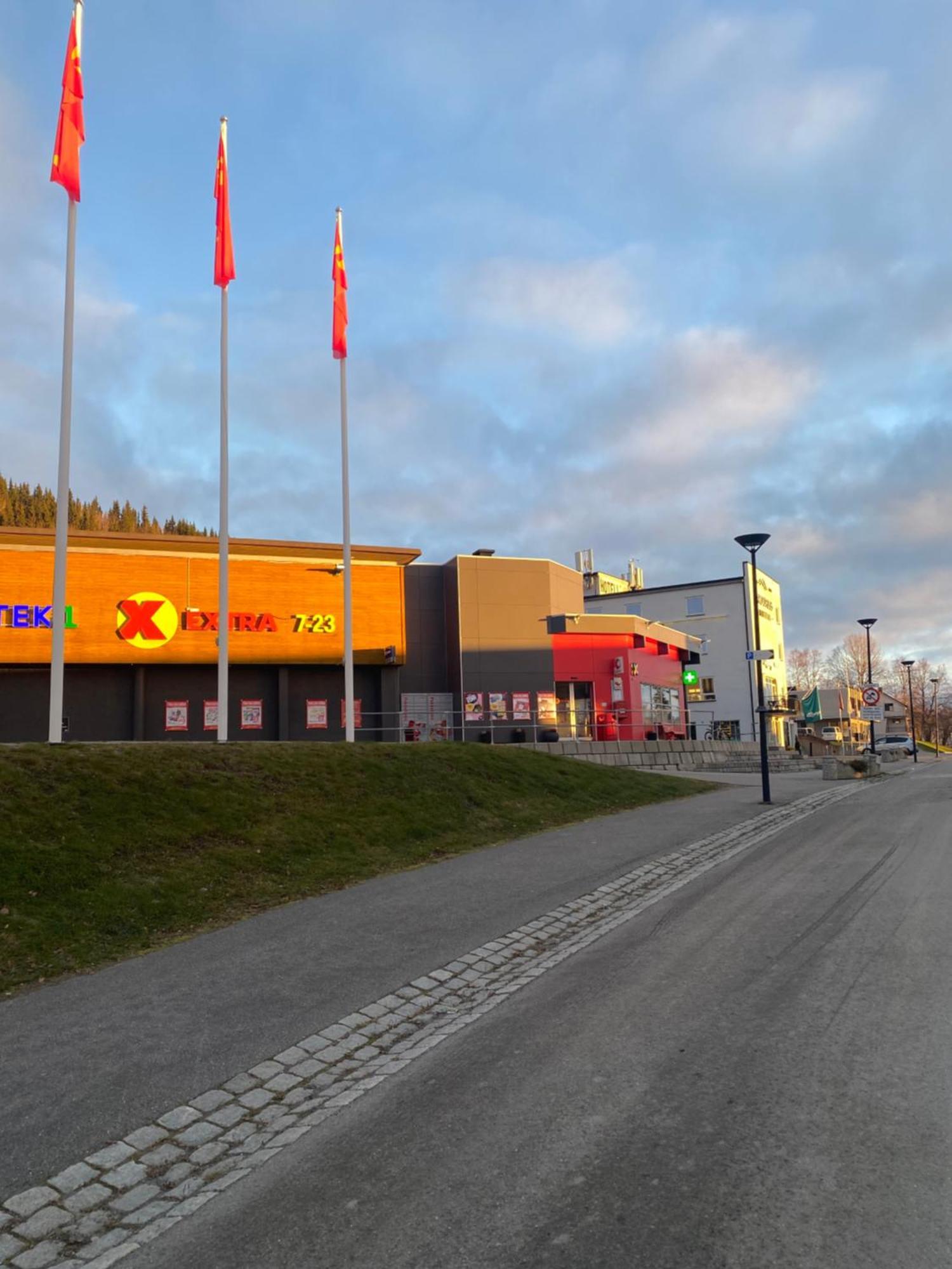 Bardufoss Hotel Exterior foto
